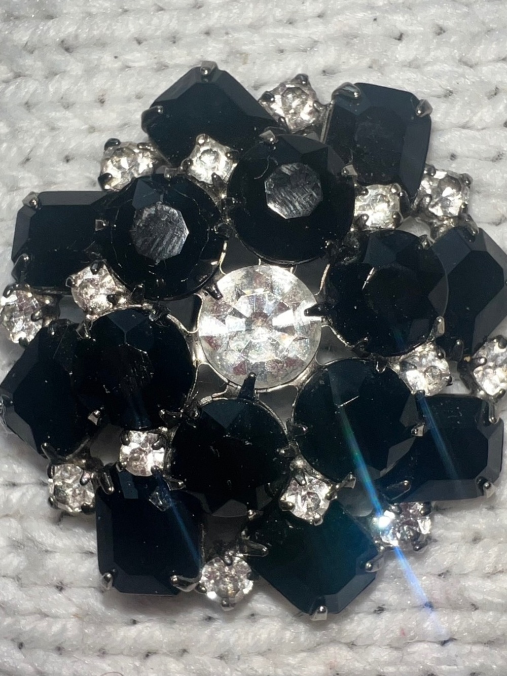 Weiss Signed Vintage Rhinestone Brooch